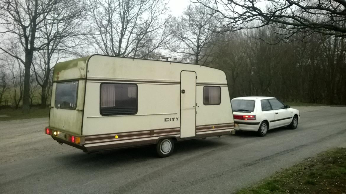 Mazda 323 Hatchback billede 23