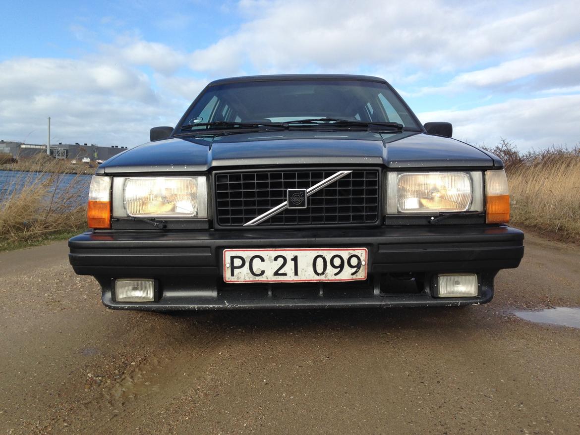Volvo 745 Diesel billede 2