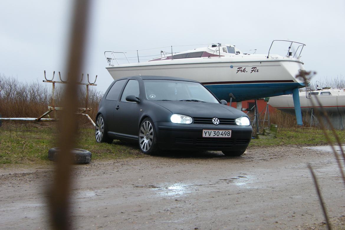 VW GOLF IV billede 3