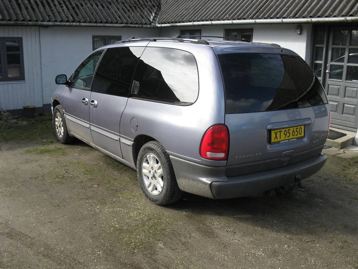 Chrysler town & country billede 1