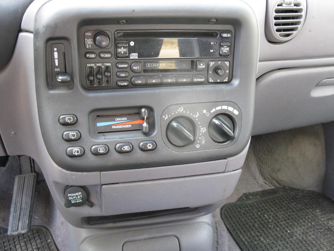 Chrysler town & country billede 7