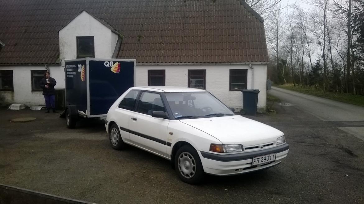 Mazda 323 Hatchback billede 27