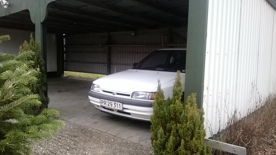 Mazda 323 Hatchback billede 31