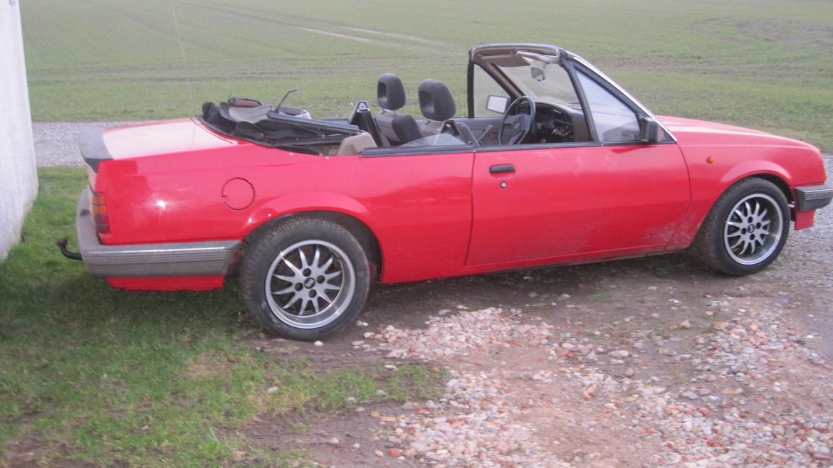 Opel ascona c cab billede 17