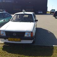 Opel Kadett D Van Vagtvogn. Solgt
