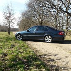 Mercedes Benz E 220 cdi avantgarde aut.