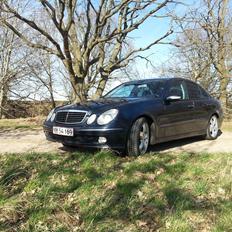 Mercedes Benz E 220 cdi avantgarde aut.