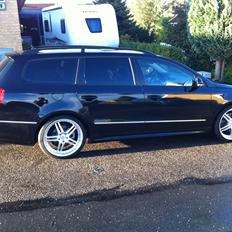 VW Passat 3C B6 R-line