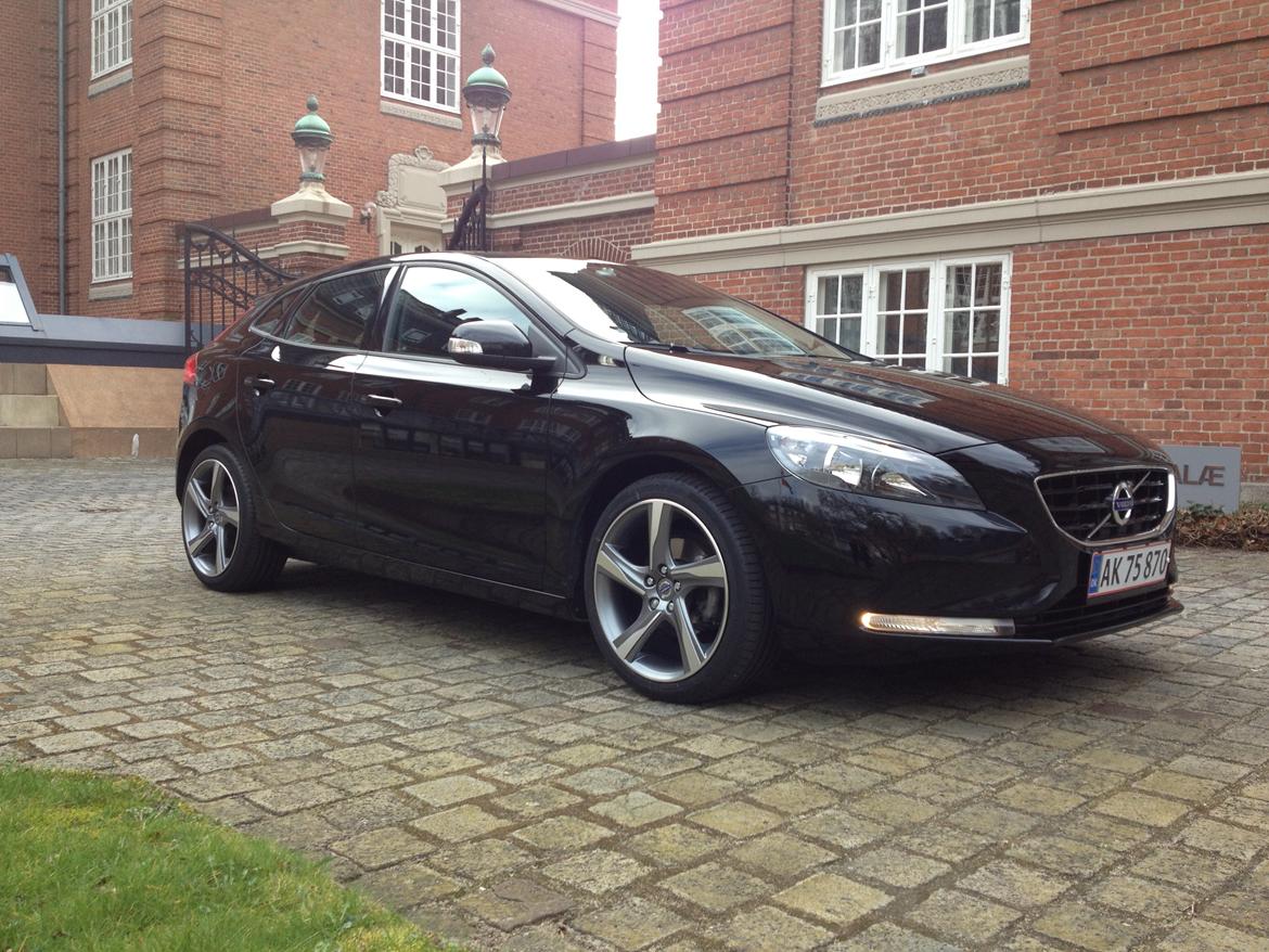 Volvo V40 D2 Kinetic - Flotte linier billede 5