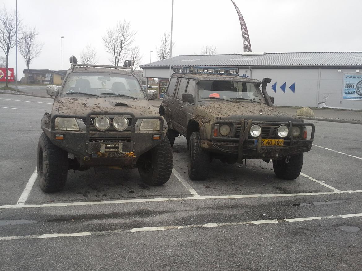 Nissan patrol GR y60 SLX hugget op - mudder træf på Mc Donald billede 12