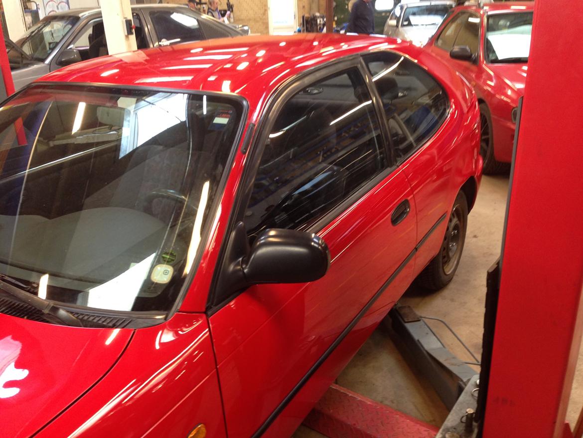 Toyota Corolla E10 billede 3