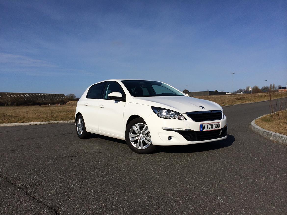 Peugeot 308 billede 2
