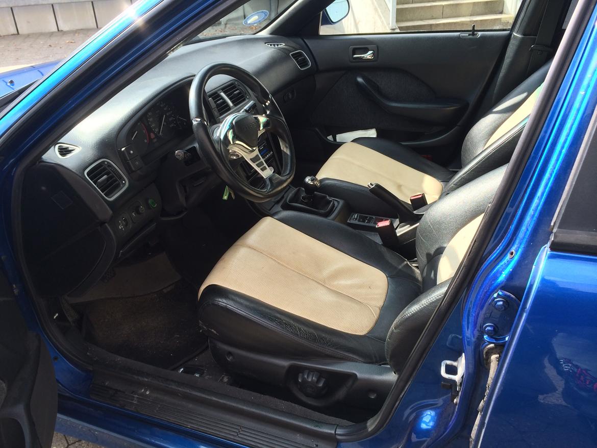 Honda Accord 2.0 IS billede 14