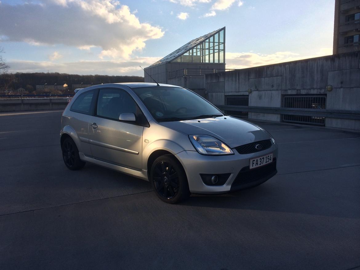 Ford Fiesta St150 billede 8