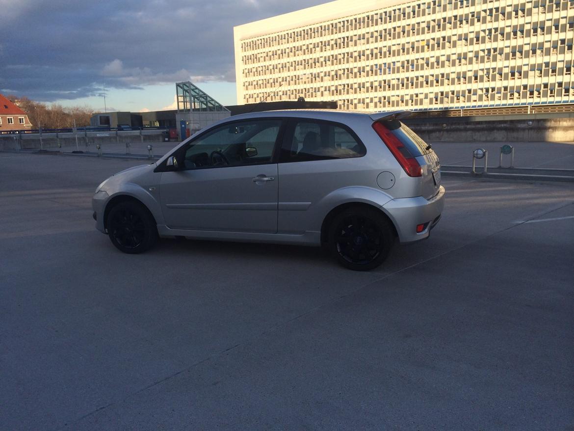 Ford Fiesta St150 billede 13