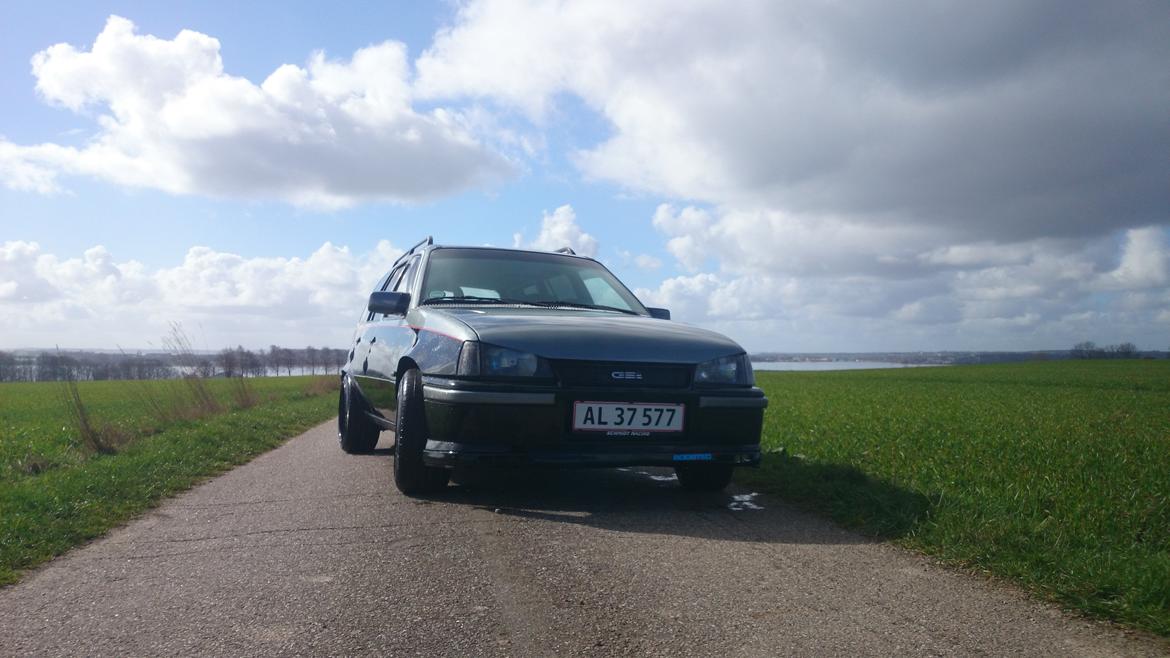 Opel Kadett E 2.0i Caravan billede 2