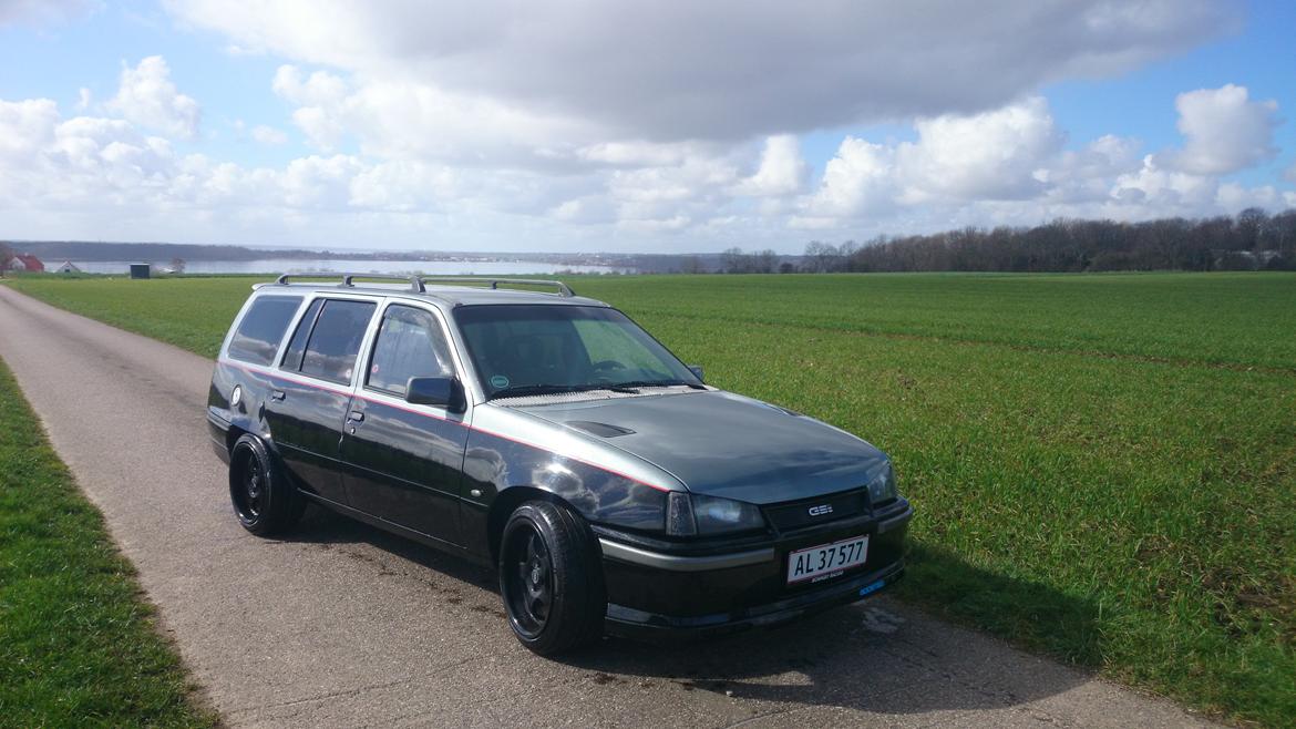 Opel Kadett E 2.0i Caravan billede 3