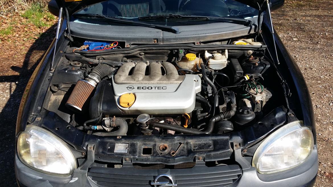 Opel corsa (Totalskadet) billede 12