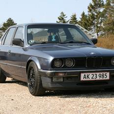BMW E30 325 ETA