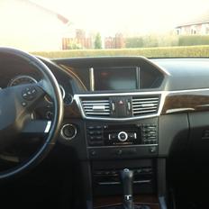 Mercedes Benz E200 CDI BlueEfficiency (solgt)