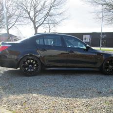 BMW E60 M5 (solgt)
