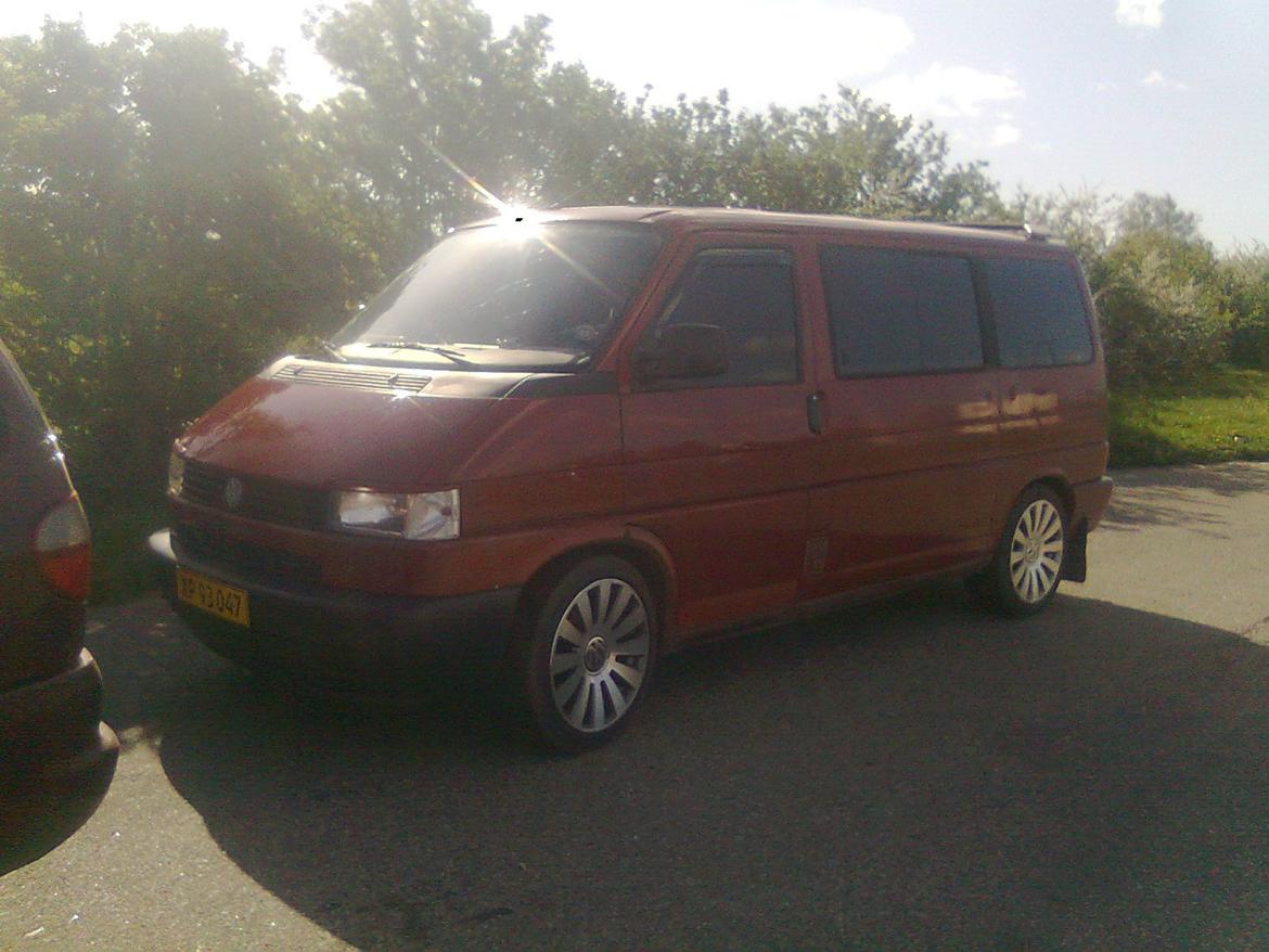 VW Caravelle billede 2