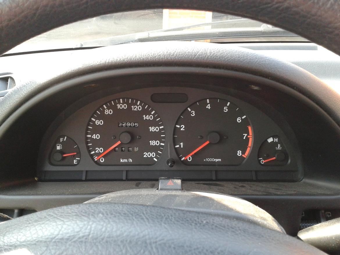 Suzuki Swift 1.0 GLS billede 10