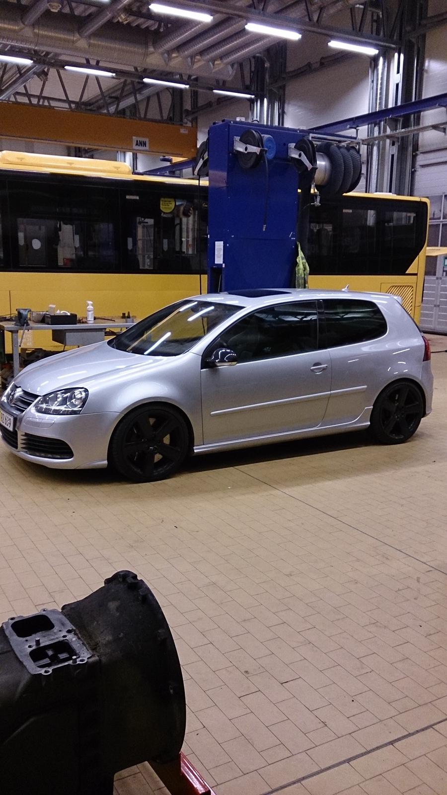 VW Golf 5 R32 DSG billede 4