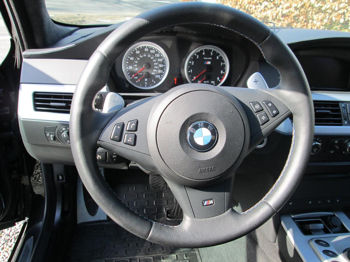 BMW E60 M5 (solgt) billede 15