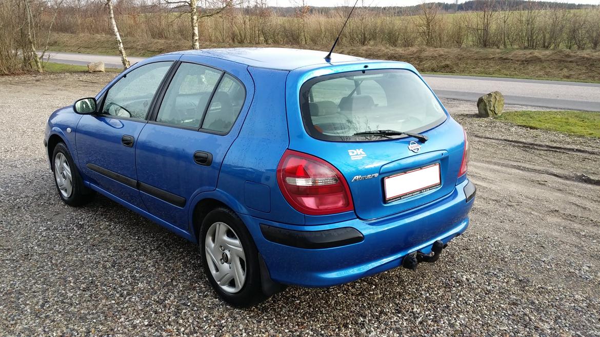 Nissan Almera 1,5 (N16) billede 10