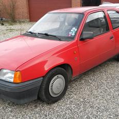 Opel Kadett 1.3s CC Aut.