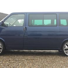 VW Caravelle 2.5 TDI - 252 HK / 680 NM. TIDL. BIL.