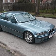 BMW E36 328i Coupe