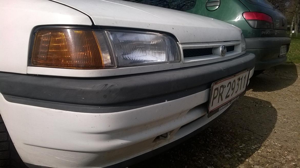 Mazda 323 Hatchback billede 34