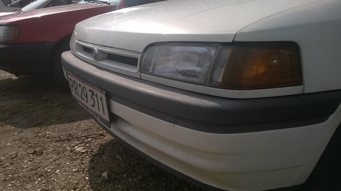 Mazda 323 Hatchback billede 35