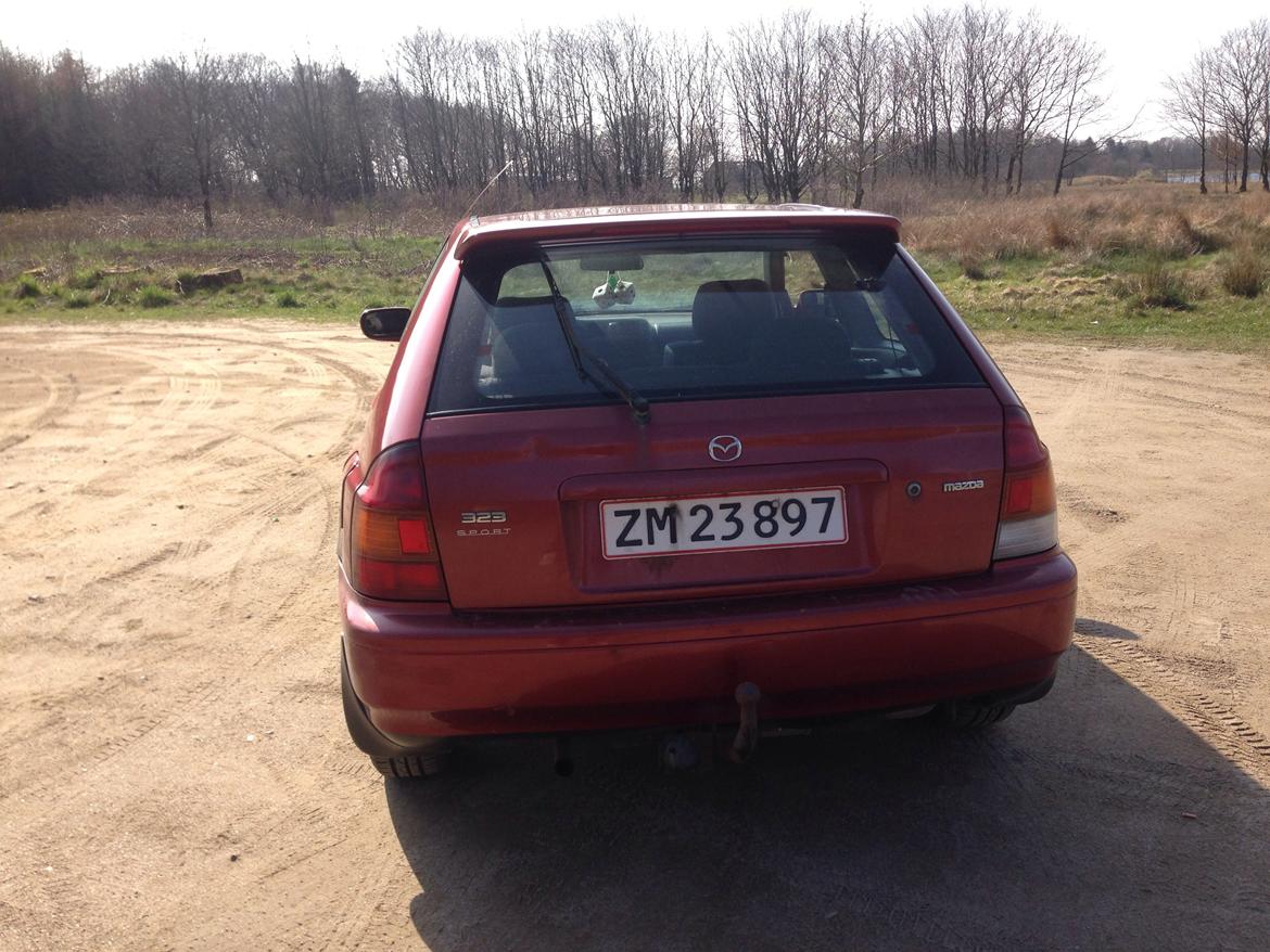 Mazda 323 sport billede 7