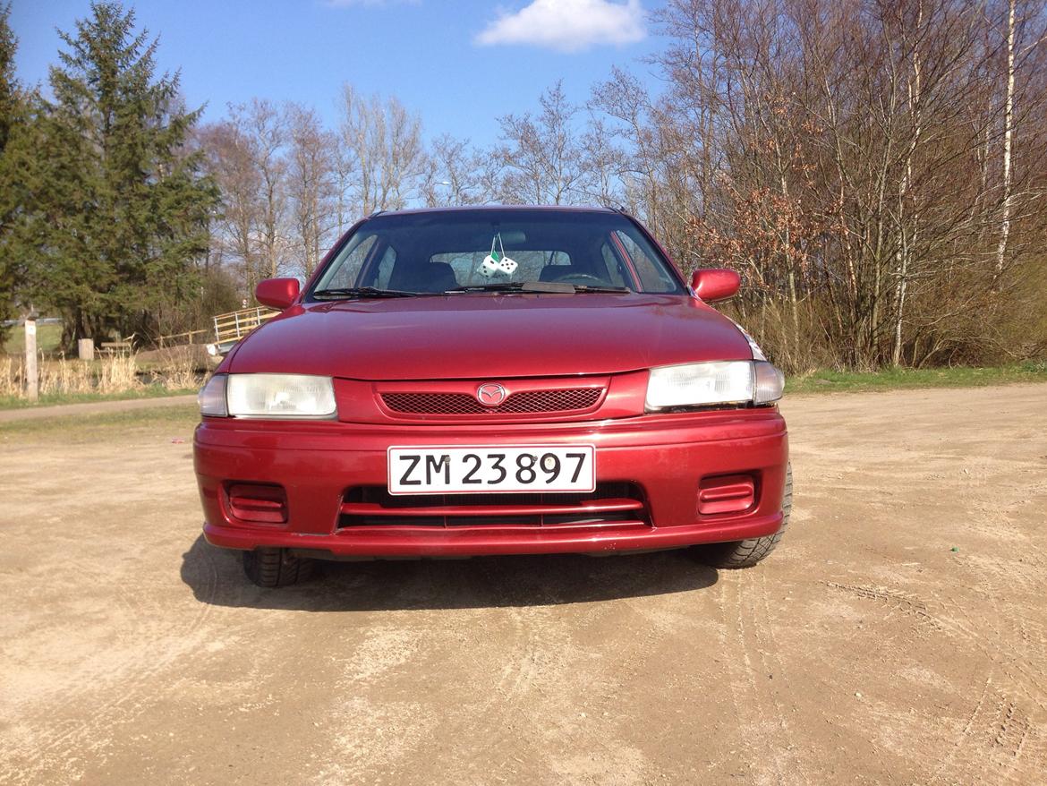 Mazda 323 sport billede 10