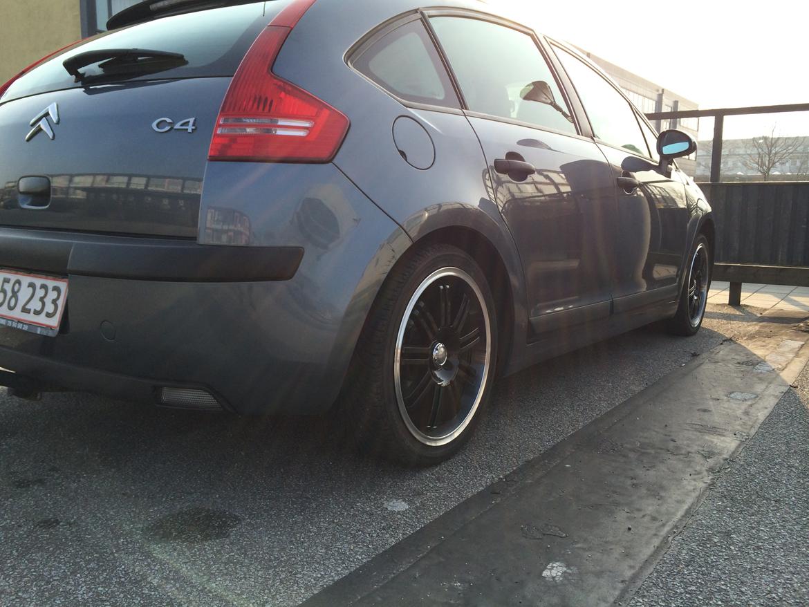 Citroën C4 billede 1