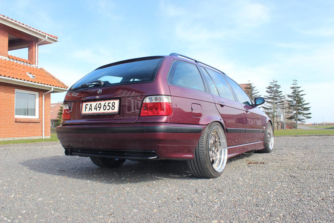 BMW E36 328i touring billede 2