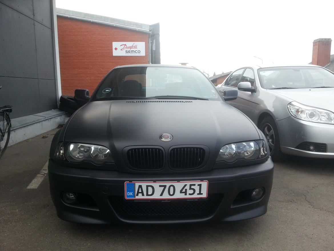 BMW 320 Ci 2.2 E46 "Black Edition" billede 3