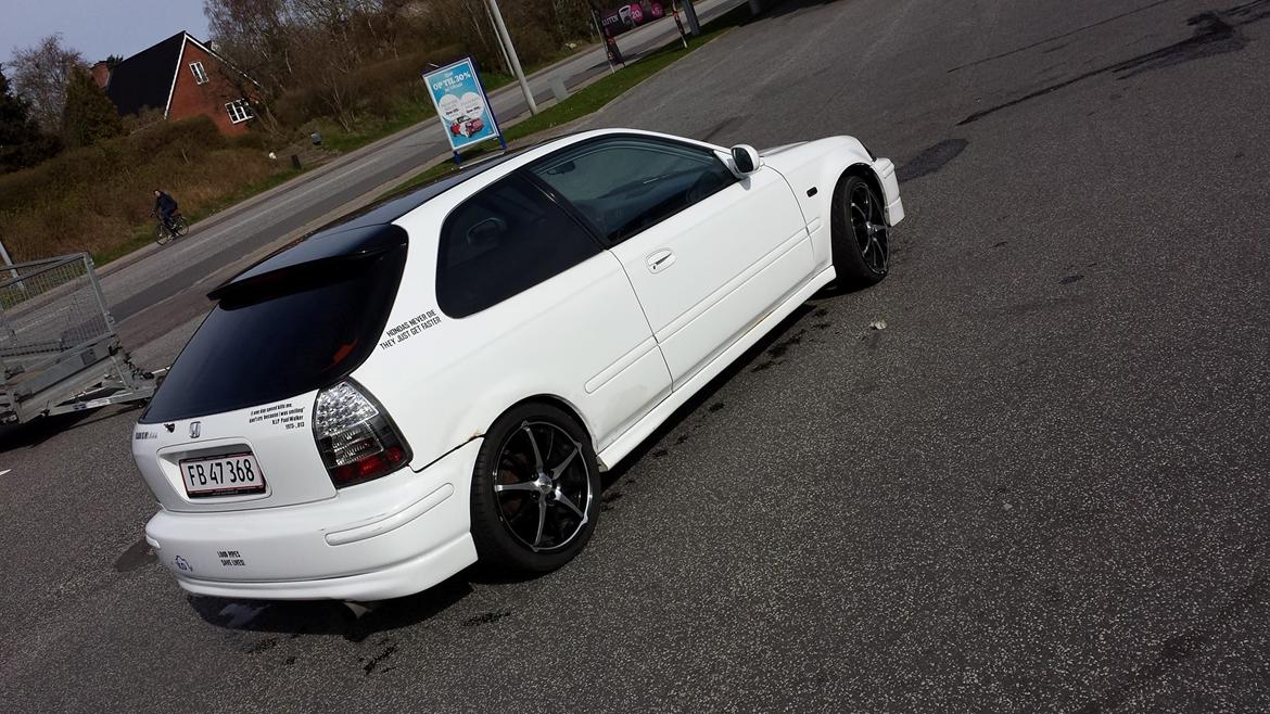Honda Civic 1,5 Vtec billede 2