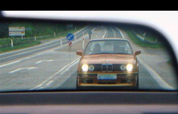 BMW E30 336i 2 dørs (skrottet) billede 5