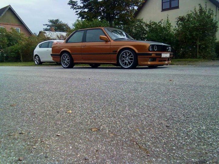 BMW E30 336i 2 dørs (skrottet) billede 3