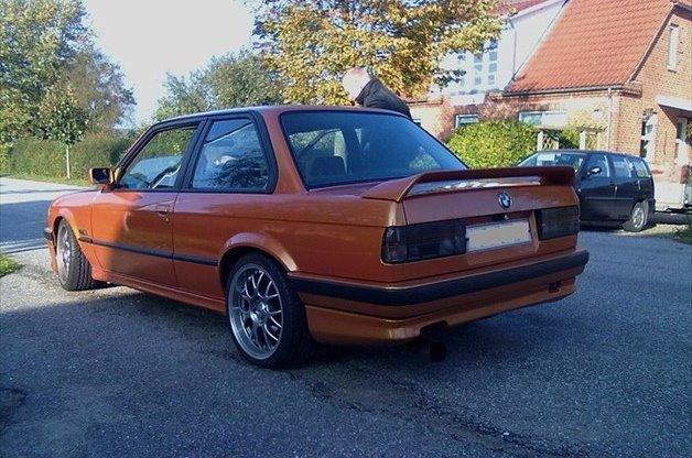 BMW E30 336i 2 dørs (skrottet) billede 7