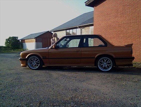 BMW E30 336i 2 dørs (skrottet) billede 18