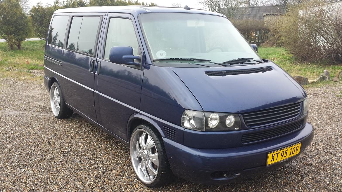 VW Caravelle 2.5 TDI - 252 HK / 680 NM. TIDL. BIL. billede 1