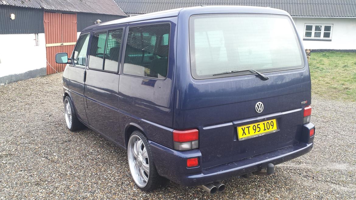 VW Caravelle 2.5 TDI - 252 HK / 680 NM. TIDL. BIL. billede 9