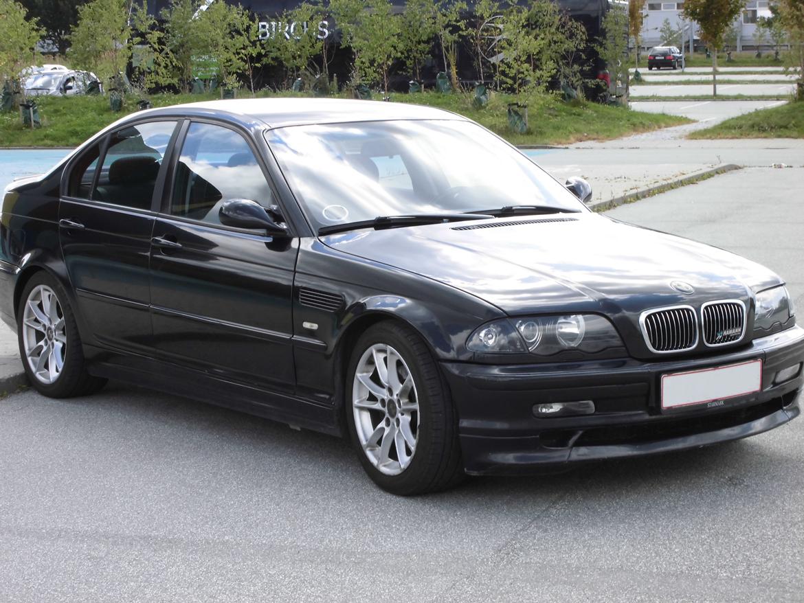 BMW 328i billede 1
