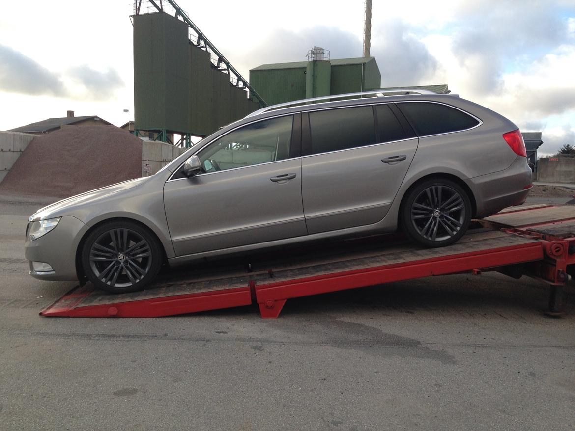 Skoda Superb Combi CR DSG billede 4