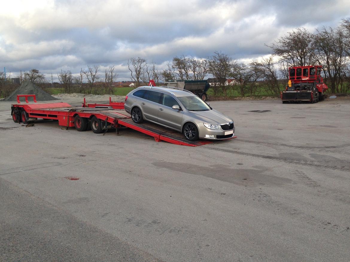 Skoda Superb Combi CR DSG billede 7